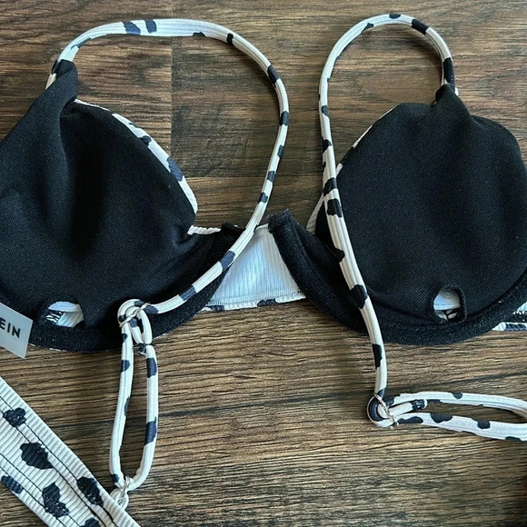 Bundle of 2 SHEIN Animal Print Bikini Tops | Bikini Tops | Swim | Animal Print - Picture 5 of 9